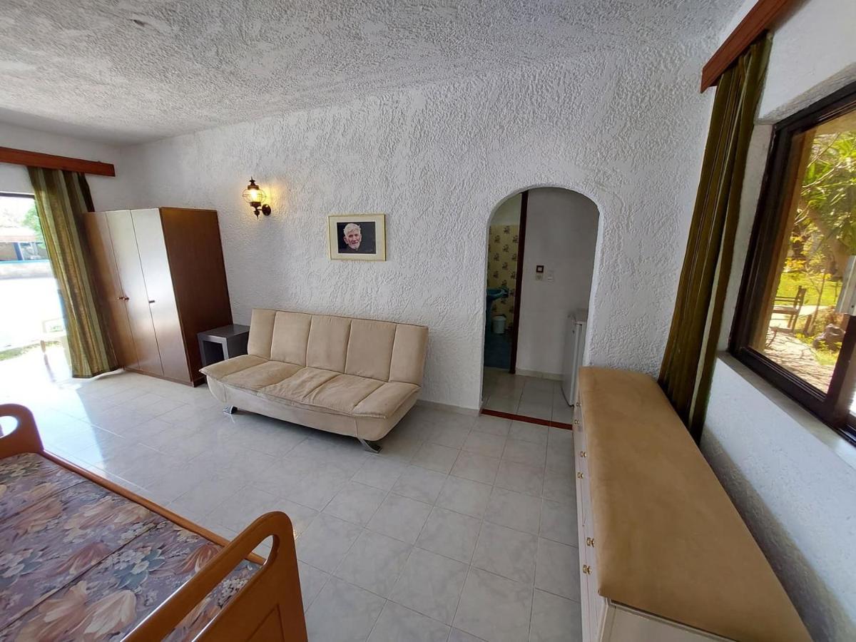 Oasis Hotel Bungalows Rhodes アファンドウ エクステリア 写真